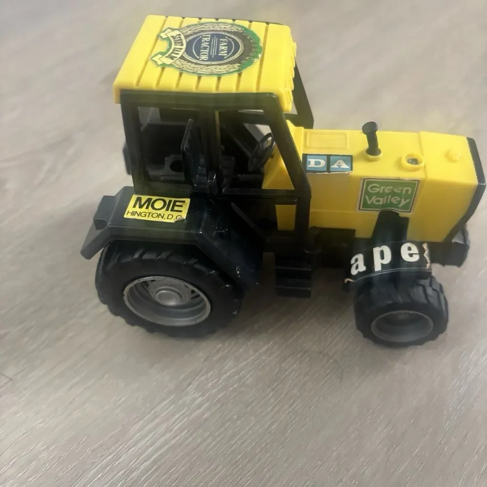 Vintage Sunny Farm Green Valley Plastic Farm Tractor Toy Yellow Black Rare Works